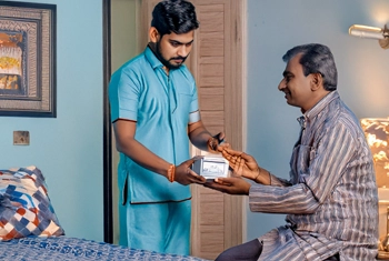 Medical Attendants / Caregivers